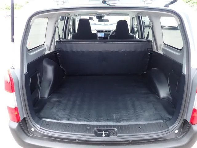 トヨタ　プロボックスバン　２ＷＤ