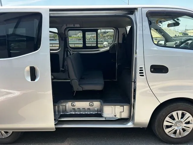NV350キャラバン 1.2t(ニッサン)の車両写真