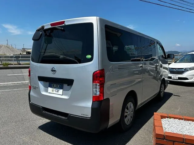 NV350キャラバン 1.2t(ニッサン)の車両写真