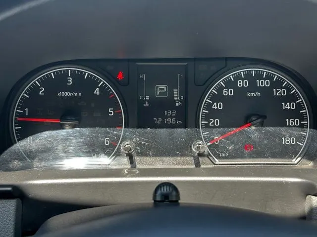 NV350キャラバン 1.2t(ニッサン)の車両写真