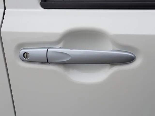 ミラ　イース（ダイハツ）の車両写真