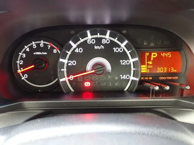 ムーヴ(ダイハツ)の車両写真
