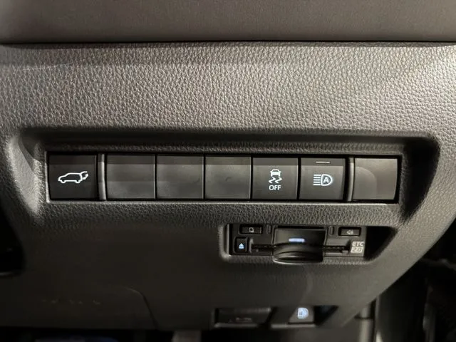 ハリアー ハイブリッド(トヨタ)の車両写真