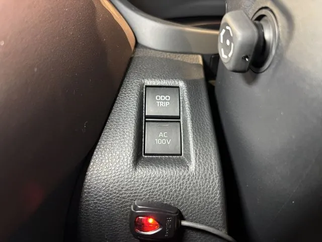 ハリアー ハイブリッド(トヨタ)の車両写真