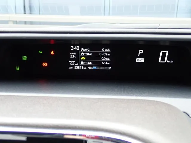 アクア(トヨタ)の車両写真