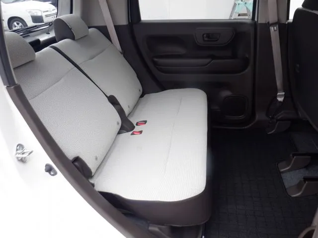 N-WGN 4WD(ホンダ)の車両写真