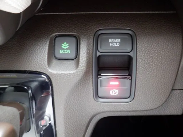 N-WGN 4WD(ホンダ)の車両写真