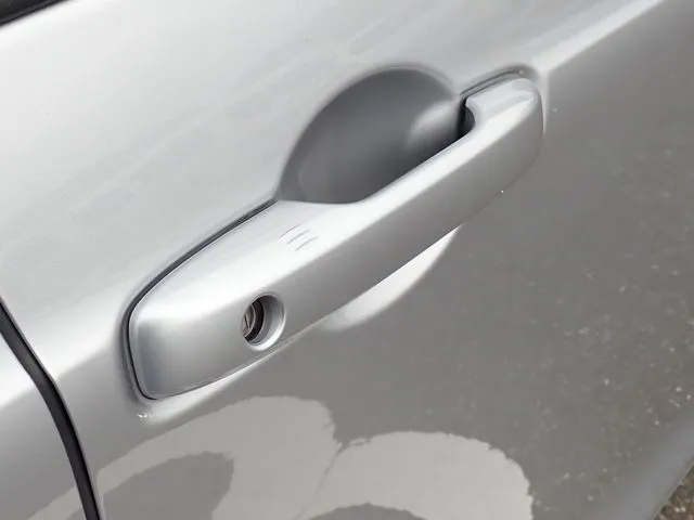 フィット　ｅ：ＨＥＶ（ホンダ）の車両写真