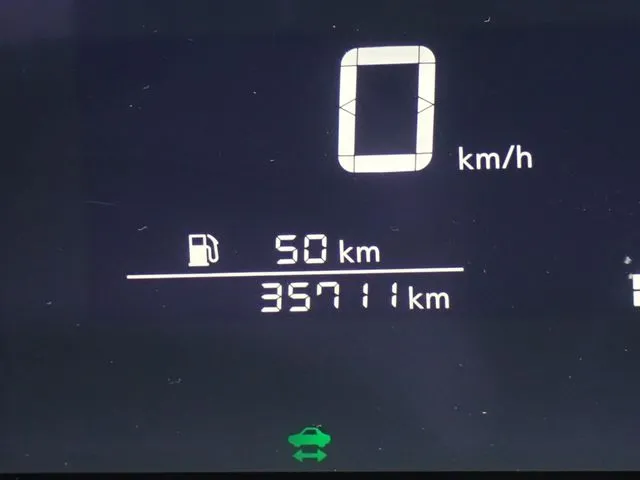 ノート(ニッサン)の車両写真