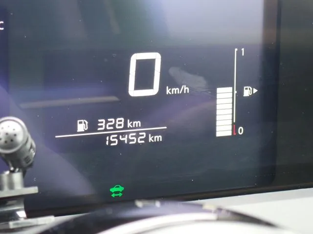 ノート(ニッサン)の車両写真