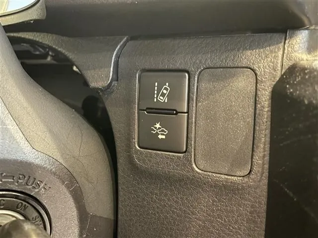 サクシードバン ハイブリッド(トヨタ)の車両写真