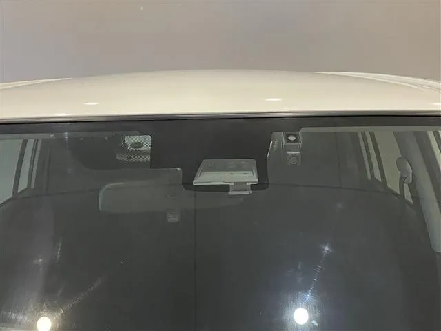 サクシードバン ハイブリッド(トヨタ)の車両写真