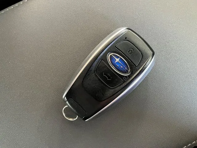クロストレック(スバル)の車両写真