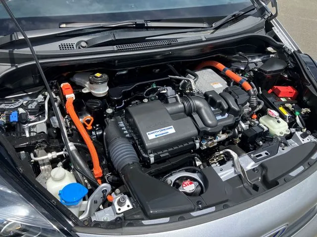 フィット e:HEV 4WD(ホンダ)の車両写真