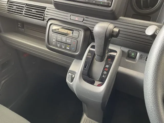 ホンダ N-VAN