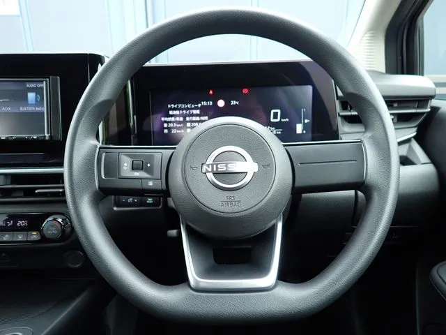 ノート(ニッサン)の車両写真