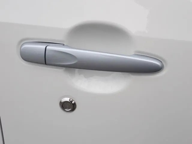ムーヴ(ダイハツ)の車両写真