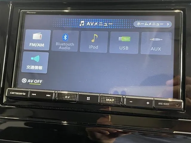 シャトル ハイブリッド(ホンダ)の車両写真