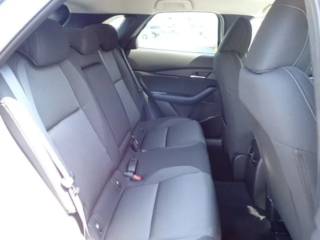 マツダ CX-30