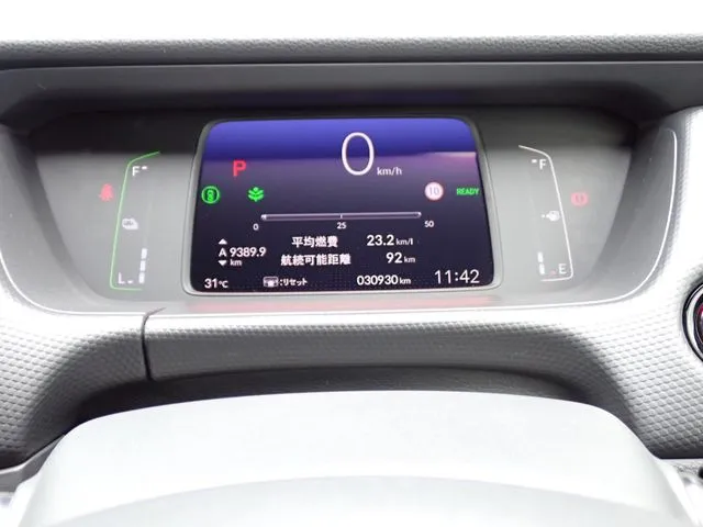 フィット e:HEV(ホンダ)の車両写真
