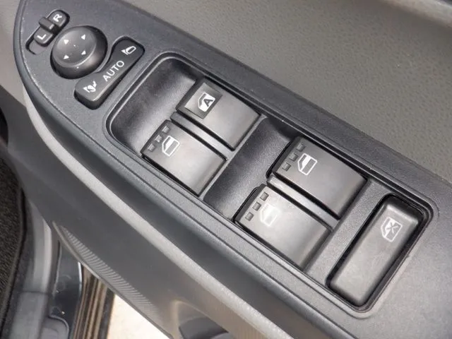 タント(ダイハツ)の車両写真