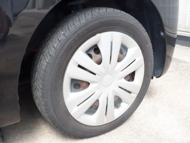 タント(ダイハツ)の車両写真