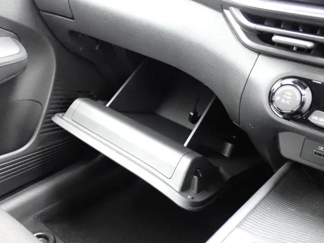 ノート(ニッサン)の車両写真