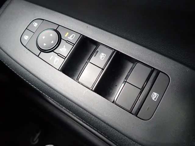 ノート(ニッサン)の車両写真