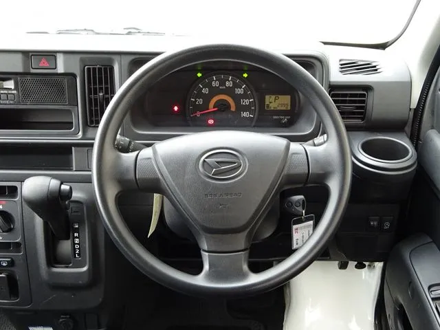 ハイゼットカーゴ(ダイハツ)の車両写真