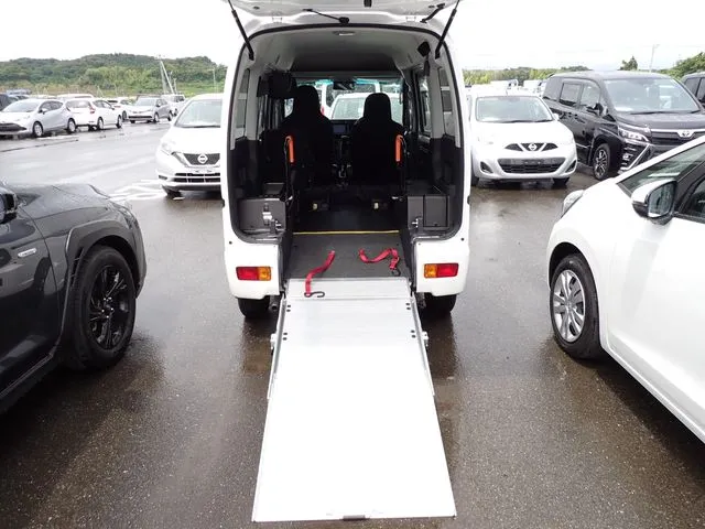 ダイハツ　ハイゼットカーゴ