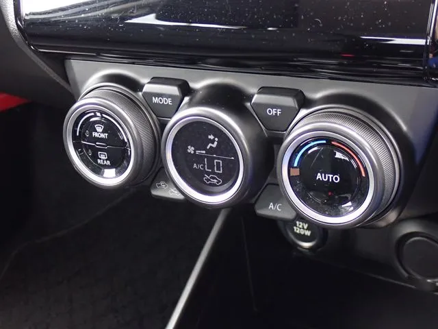スズキ スイフト 4WD