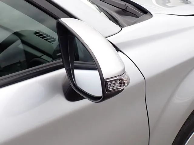 カローラフィールダー(トヨタ)の車両写真