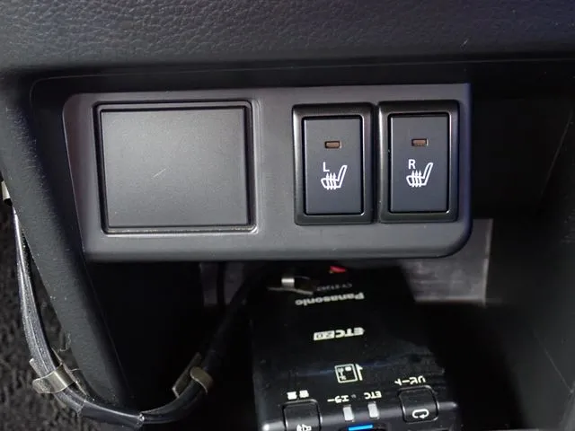 アルト　４ＷＤ（スズキ）の車両写真