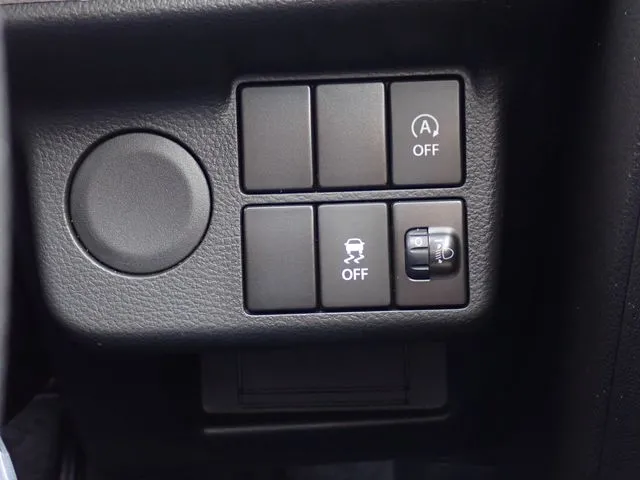 アルト　４ＷＤ（スズキ）の車両写真