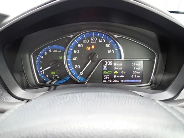 カローラフィールダー ハイブリッド(トヨタ)の車両写真