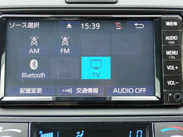 カローラフィールダー ハイブリッド(トヨタ)の車両写真