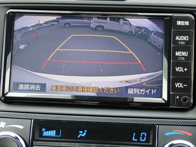 カローラフィールダー ハイブリッド(トヨタ)の車両写真