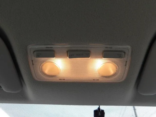 アクア(トヨタ)の車両写真