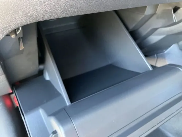 ニッサン　ノート　４ＷＤ