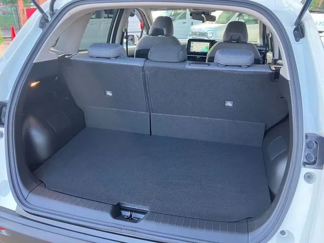 ニッサン　ノート　４ＷＤ