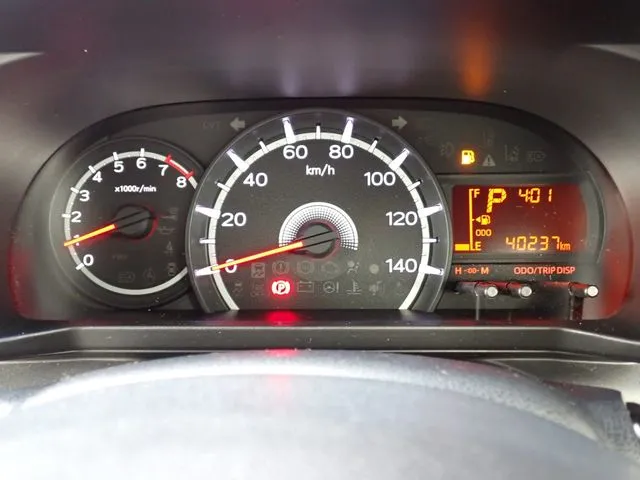 ムーヴ(ダイハツ)の車両写真