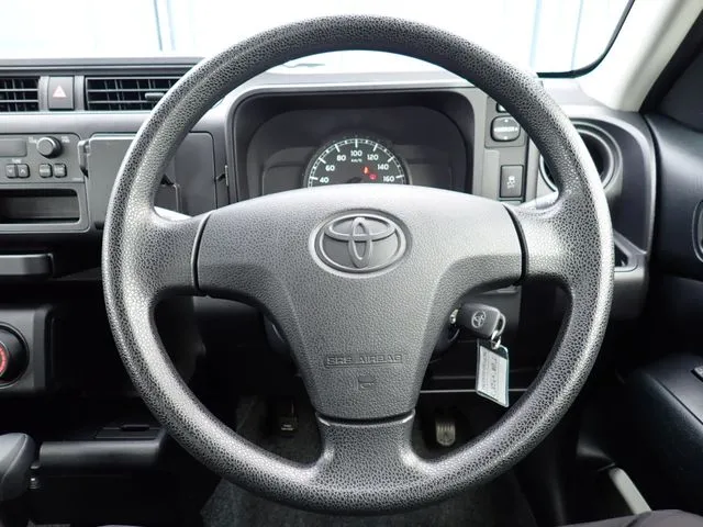 プロボックスバン 2WD(トヨタ)の車両写真