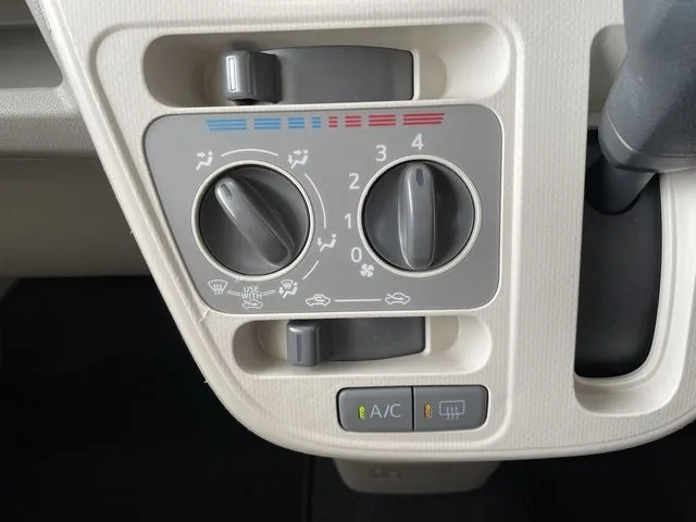 ダイハツ ムーヴ