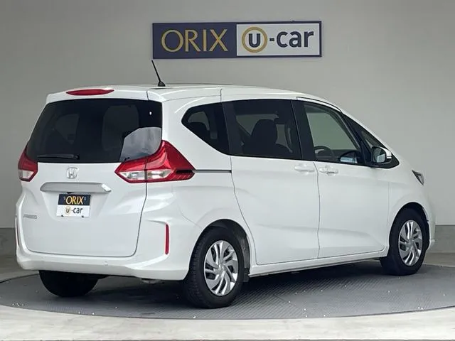 フリード(ホンダ)の車両写真