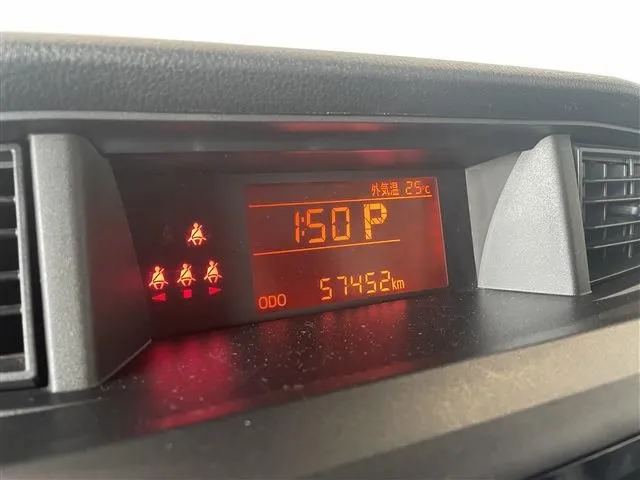 トール（ダイハツ）の車両写真