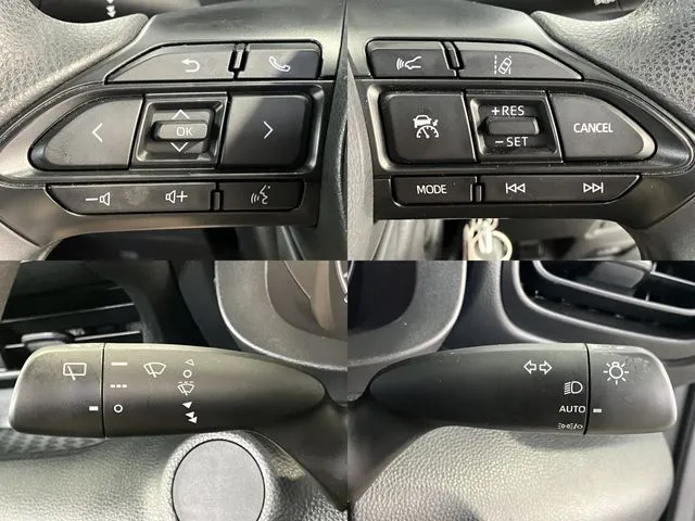 ヤリス(トヨタ)の車両写真