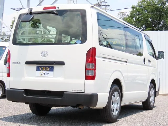 ハイエースバン 1.25t 2WD(トヨタ)の車両写真