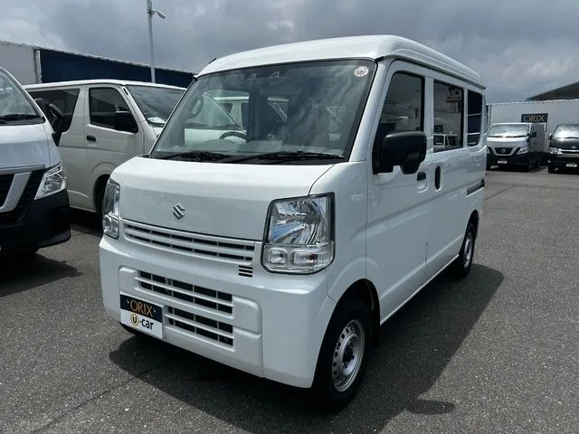 エブリイバン（スズキ）の車両写真