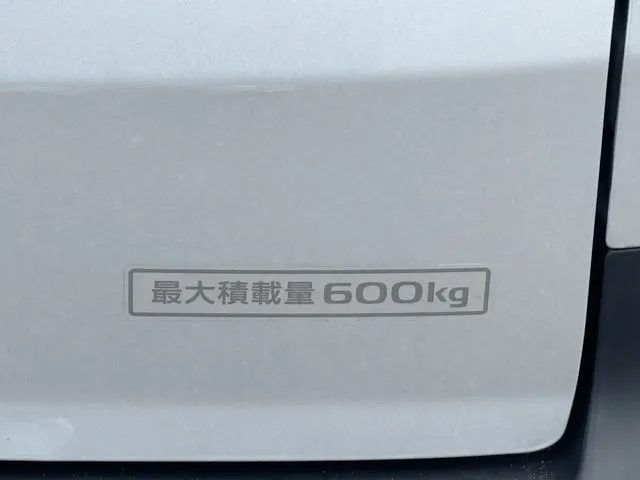 NV200バネットバン(ニッサン)の車両写真