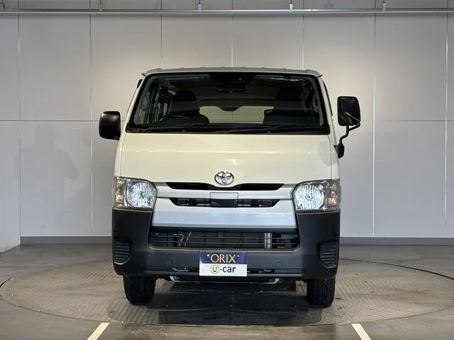 レジアスエースバン 4WD(トヨタ)の車両写真